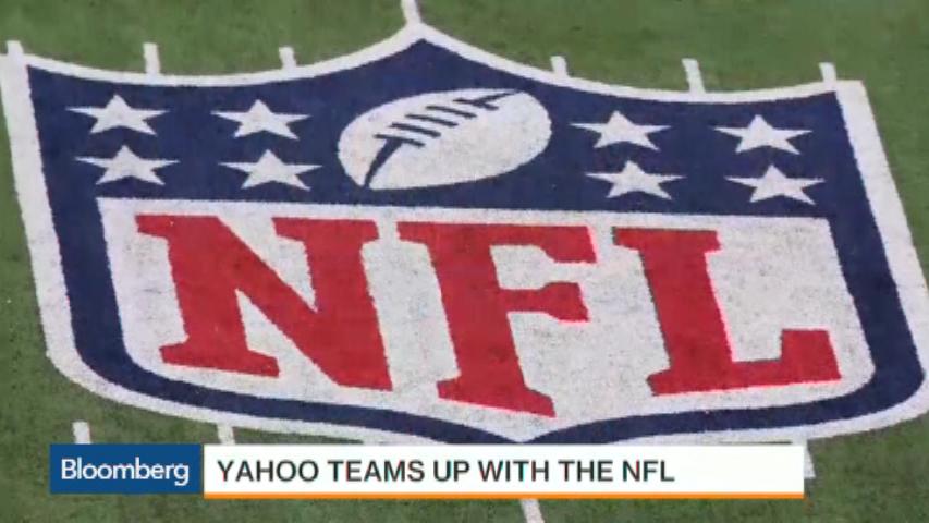 Why Yahoo's (YHOO) Streaming of an NFL Game for Free Is a Big Win for  Marissa Mayer - TheStreet