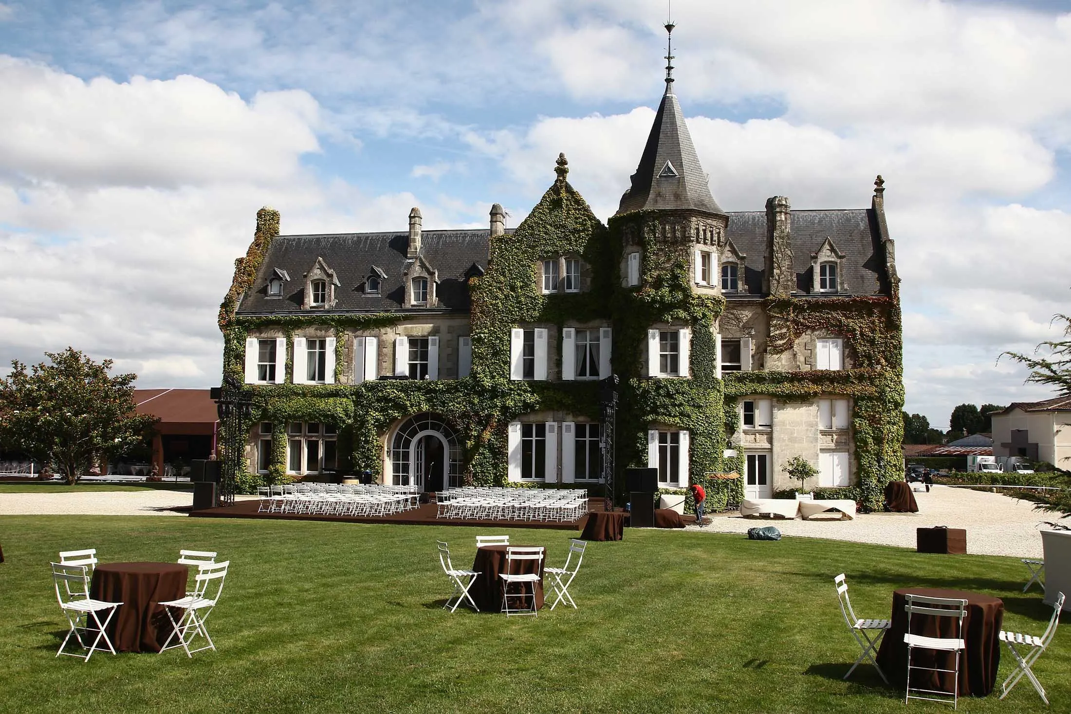 American Gaylon Lawrence Buys Grand Cru Bordeaux Winery Château Lascombes -  Bloomberg