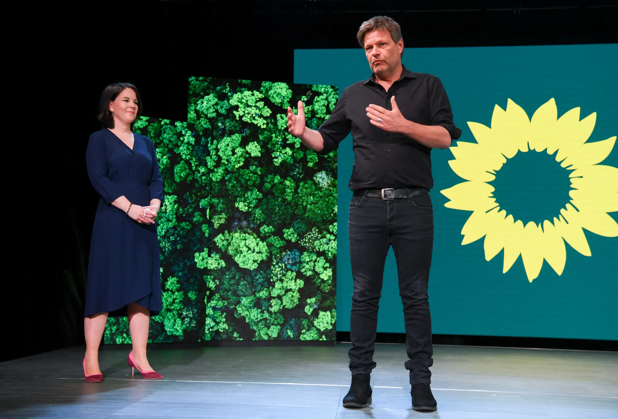 Robert Habeck and Annalena Baerbock in Berlin on April 19.