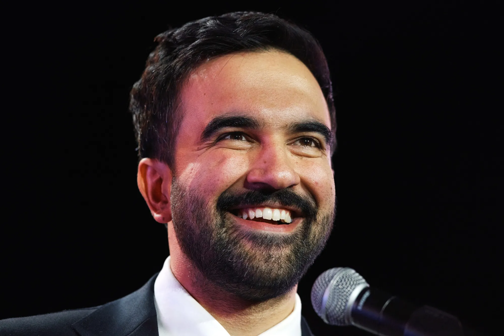 Mamdani Makes History With Big Win in NYC Mayoral Race - Bloomberg