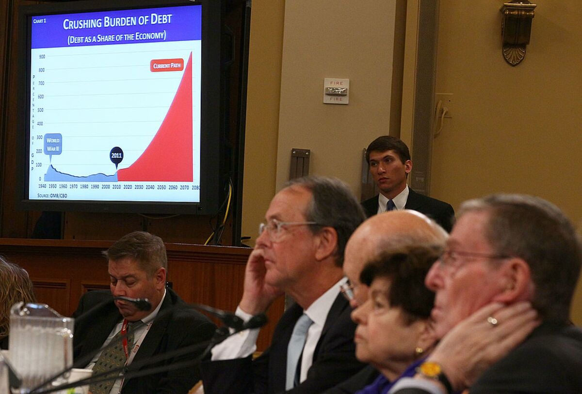 Debate Over the Deficit Is Just What America Needs Right Now - Bloomberg