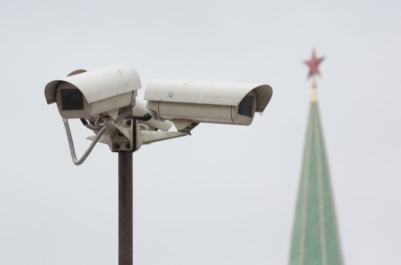 Vigilancia pública mientras Putin adopta la tecnología de seguimiento