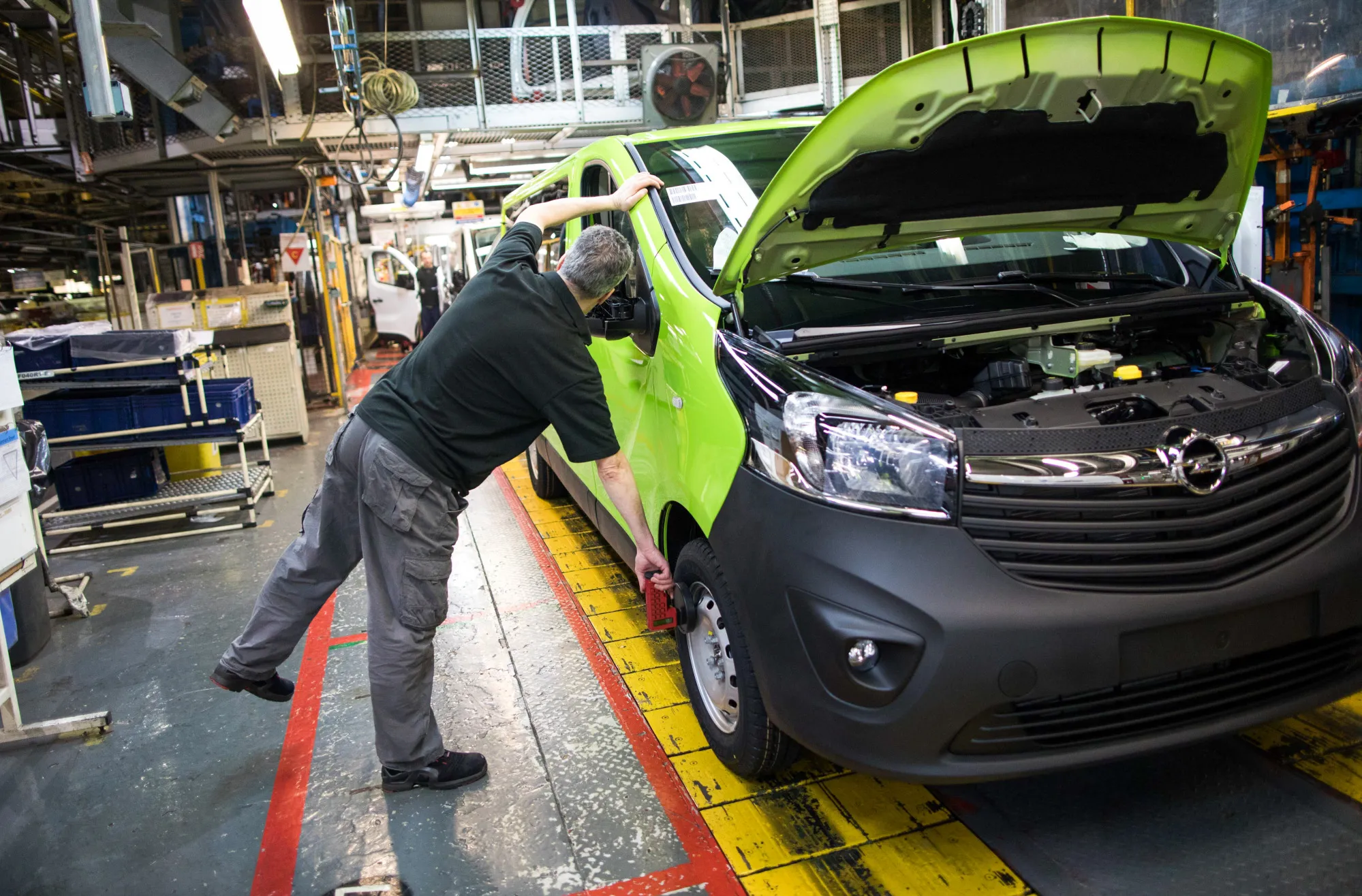 Manufacturing Of Vauxhall Vivaro Vans At PSA Group's Vauxhall Plant