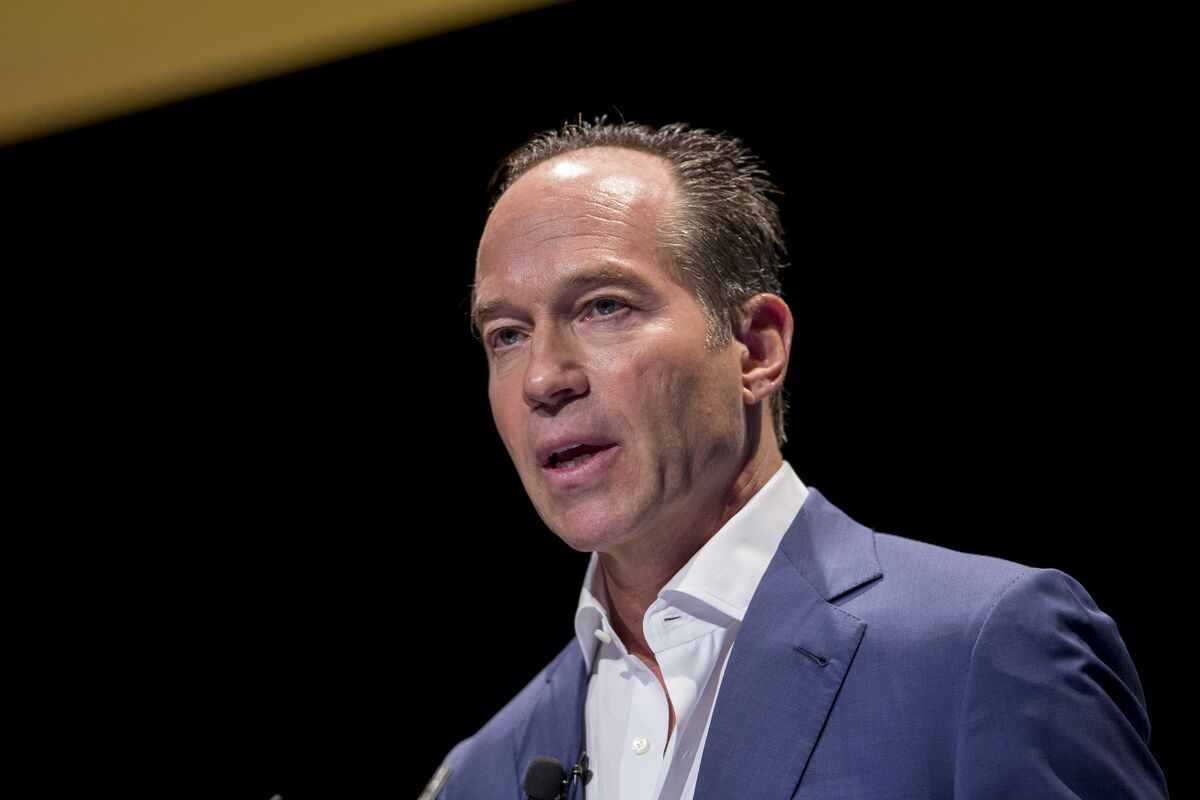 Dyal Sues Rosenstein’s Jana Over Divided Attention at Fund - Bloomberg