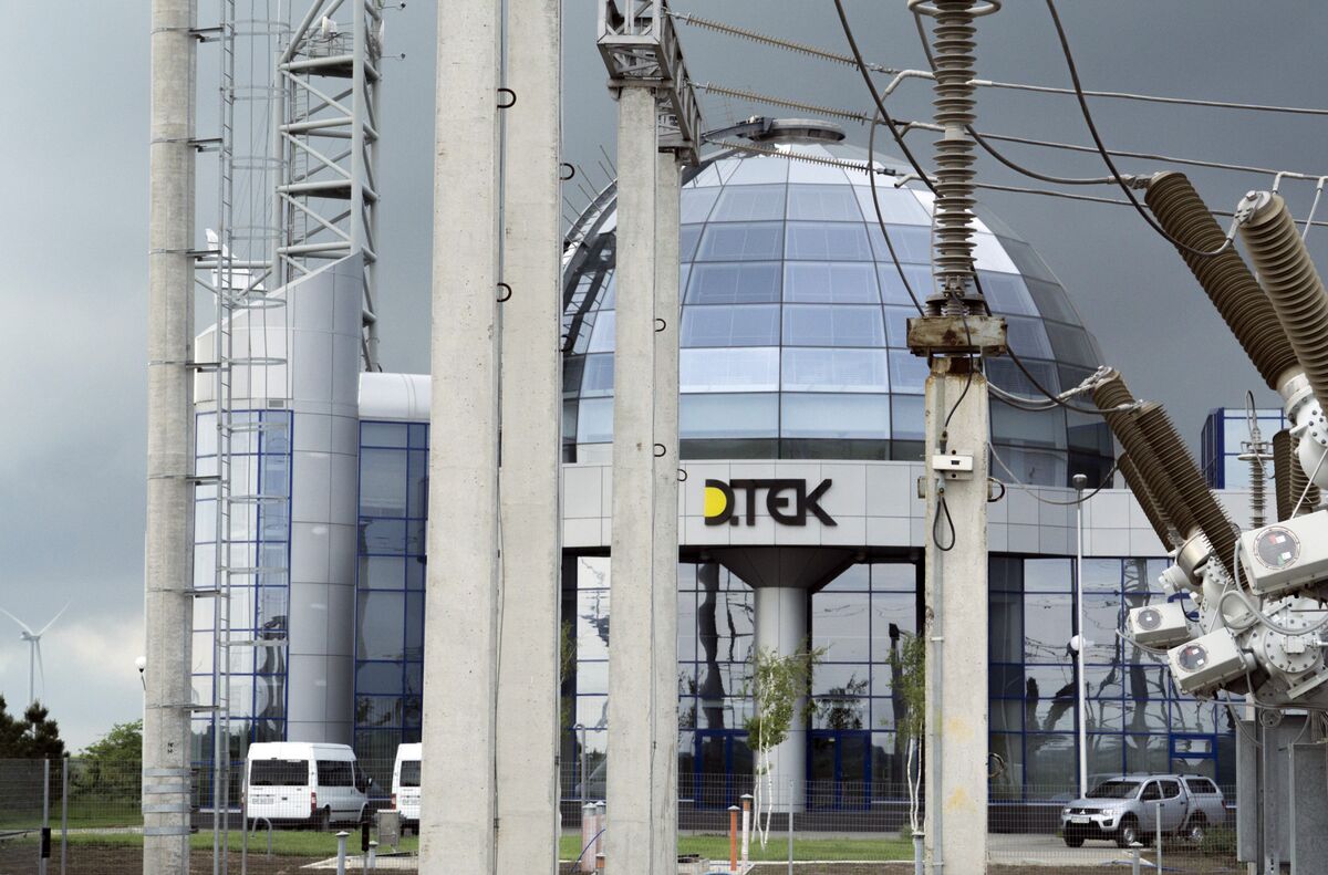 Ukraine’s DTEK Races Against Time to Revive Damaged Energy Grid - Bloomberg