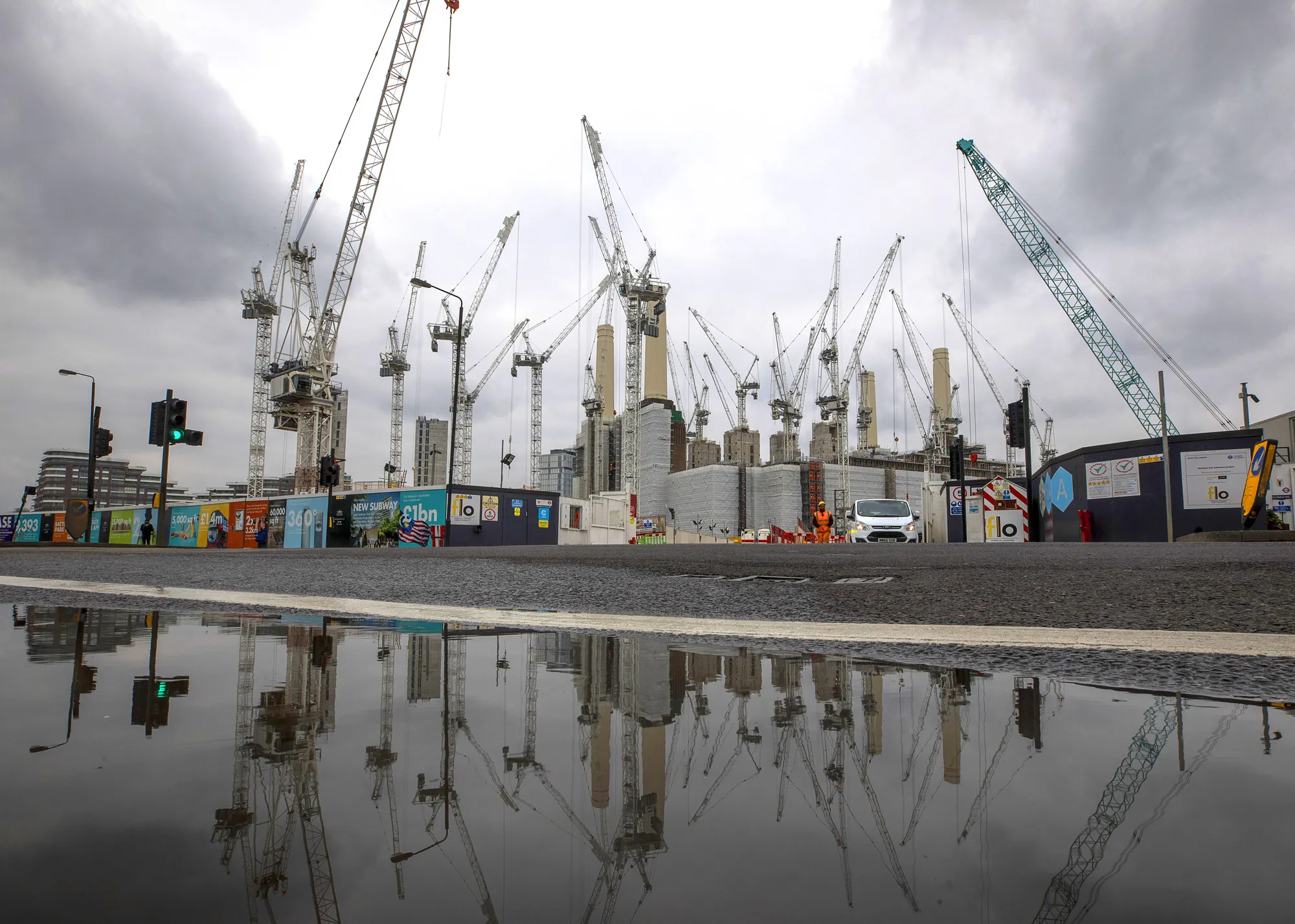 Brexit Uncertainty Hits U.K. House Prices
