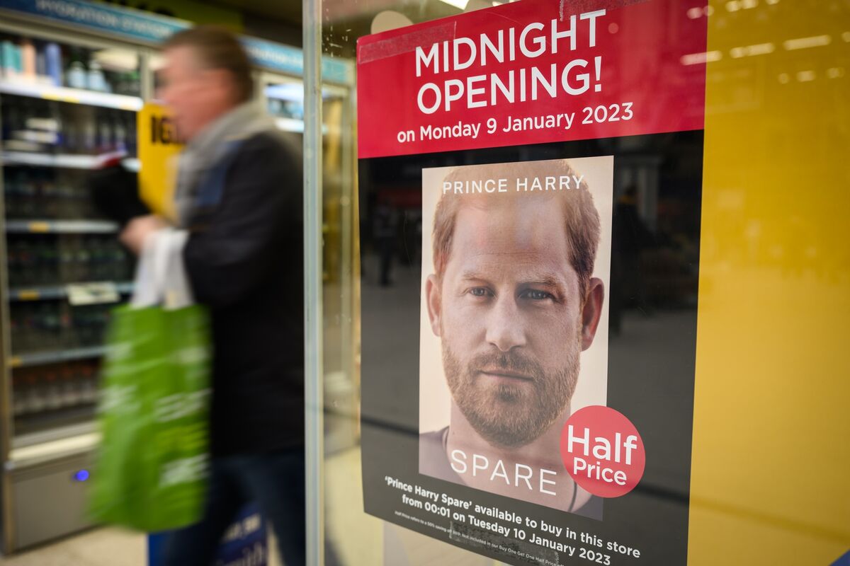 Prince Harry’s Popularity With UK Public at Record Low Ahead on Spare