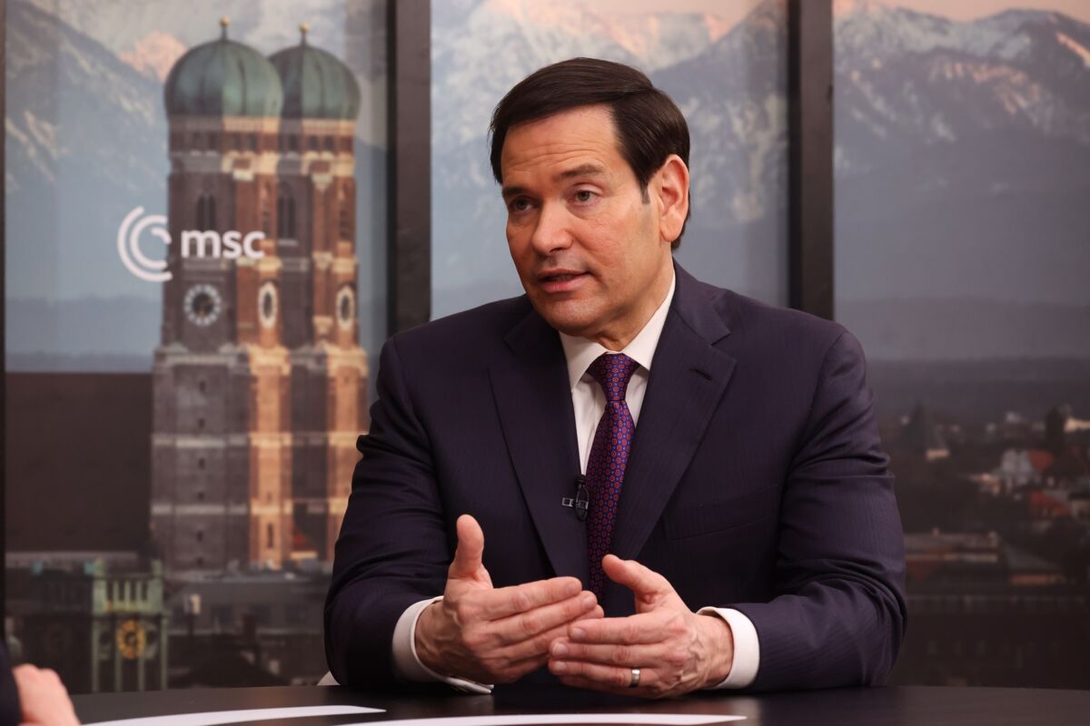 assets.bwbx.io image