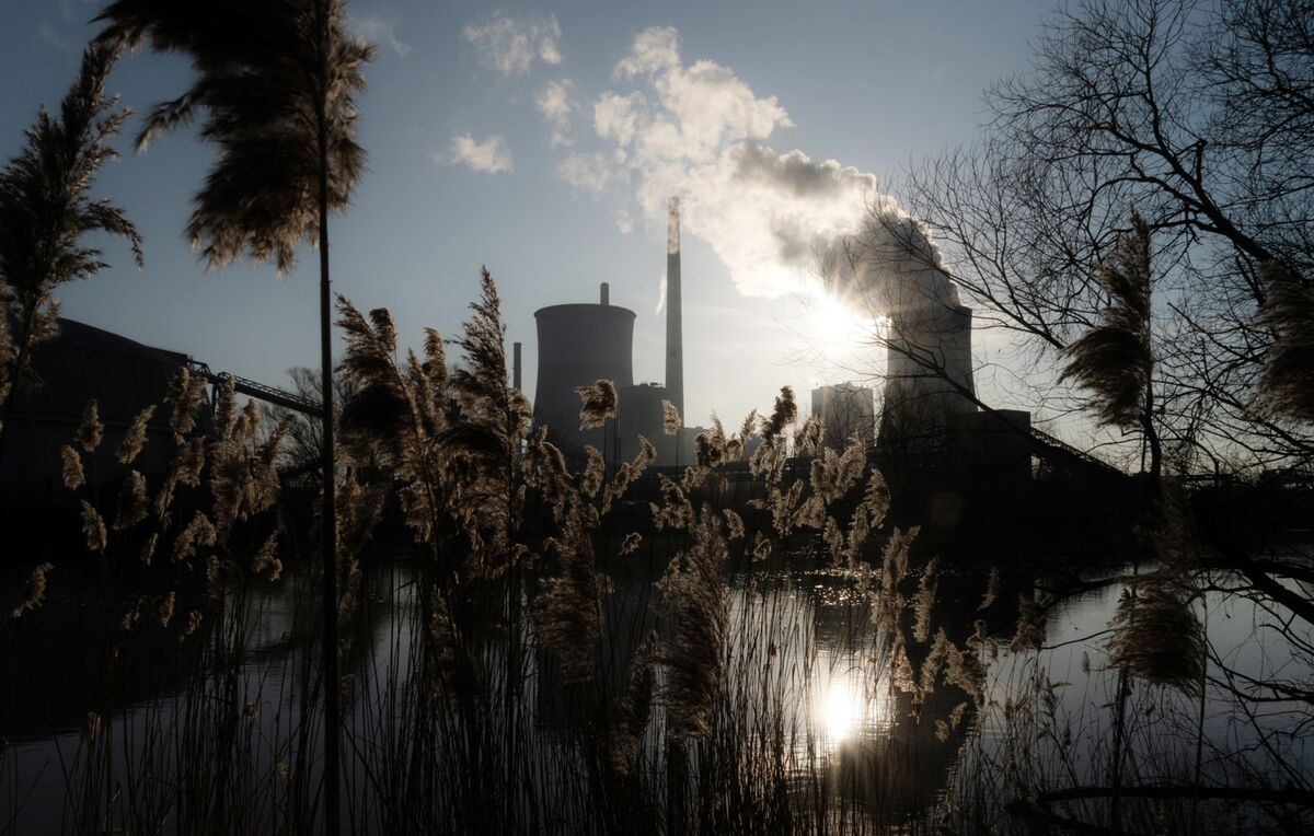 bloomberg.com - Elena Mazneva - European Gas Edges Higher After Rocky Start to Iran Peace Talks