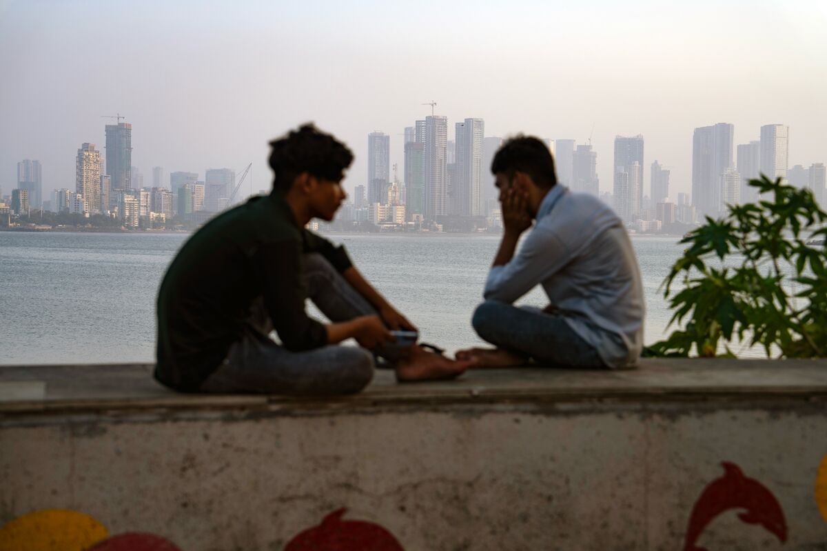 Dry June Forces Mumbai to Shut Taps for Construction Sites