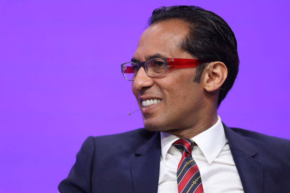 Tycoon Dewji Expands Into Battery Minerals as Demand Surges