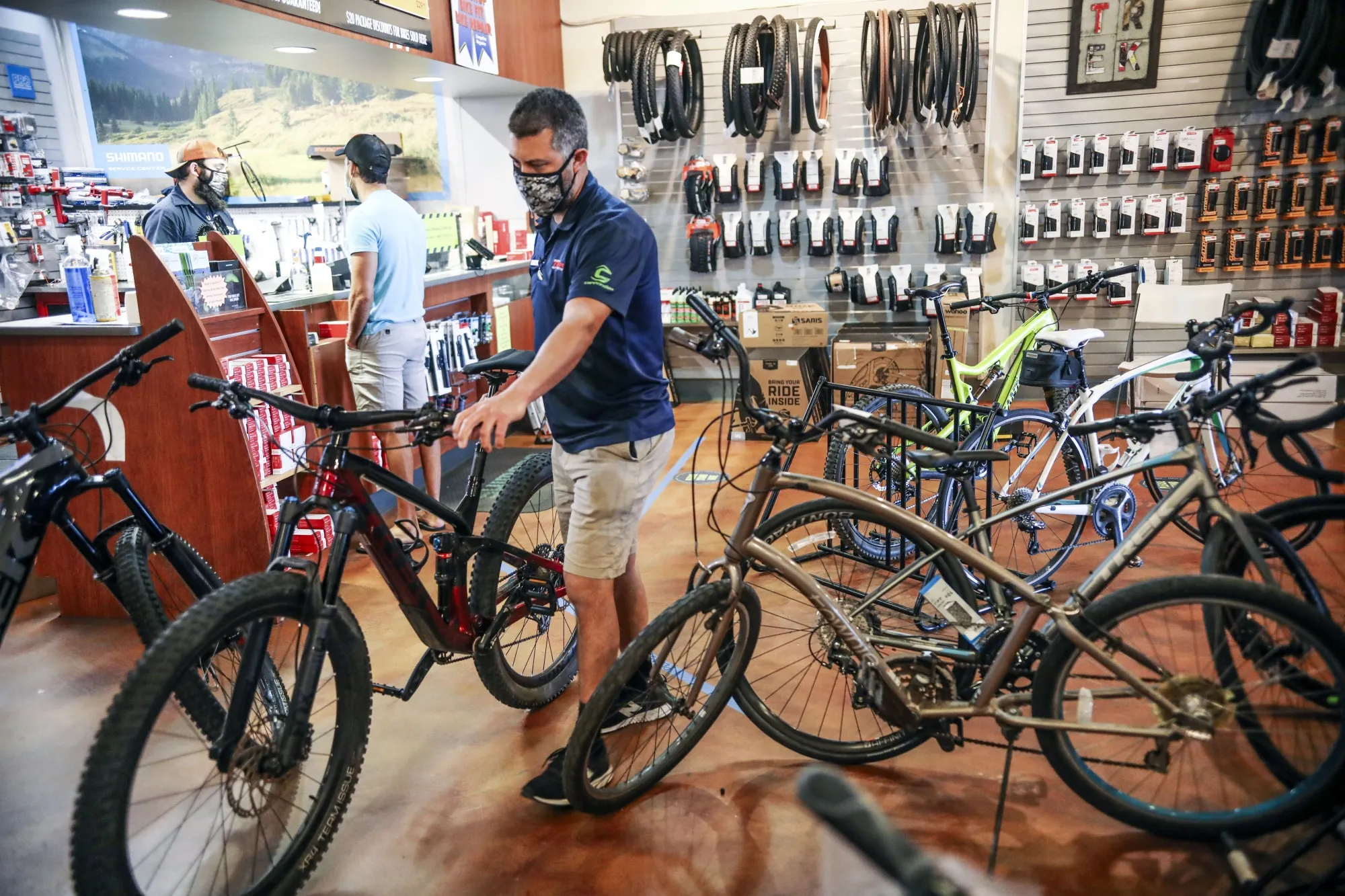 Where to Buy a Bike Sales Surge in US in Coronavirus Lockdown Bloomberg