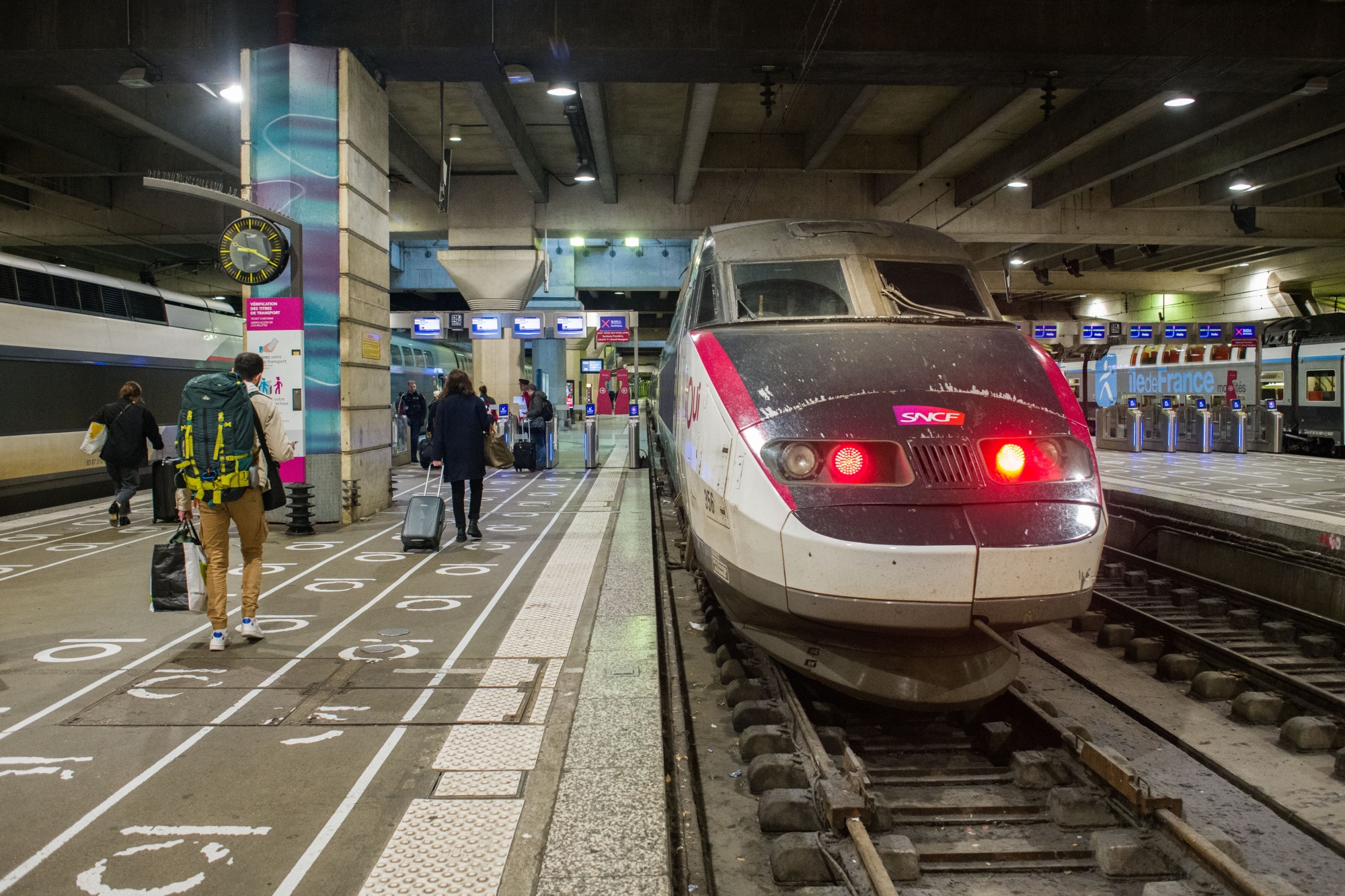 Europe wants a high-speed rail network to replace airplanes