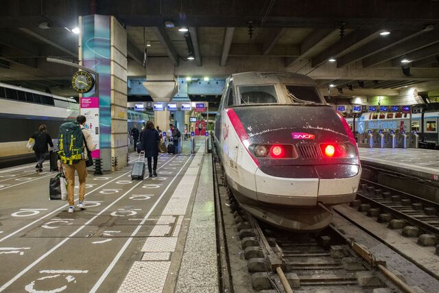 Paris-Berlin Direct Fast Train Planned for 2024 - Bloomberg