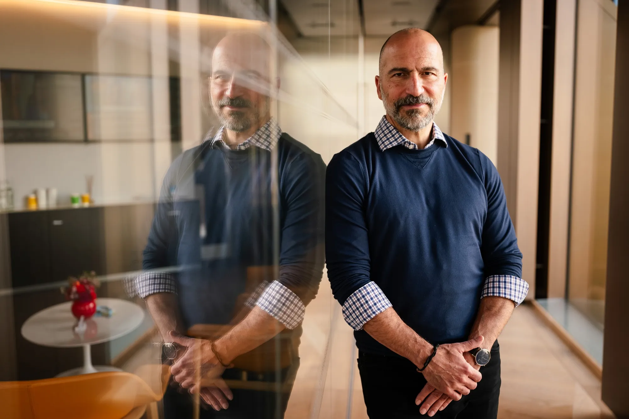ウーバーCEO、自動運転車は利益より安全重視－まず信頼築く - Bloomberg