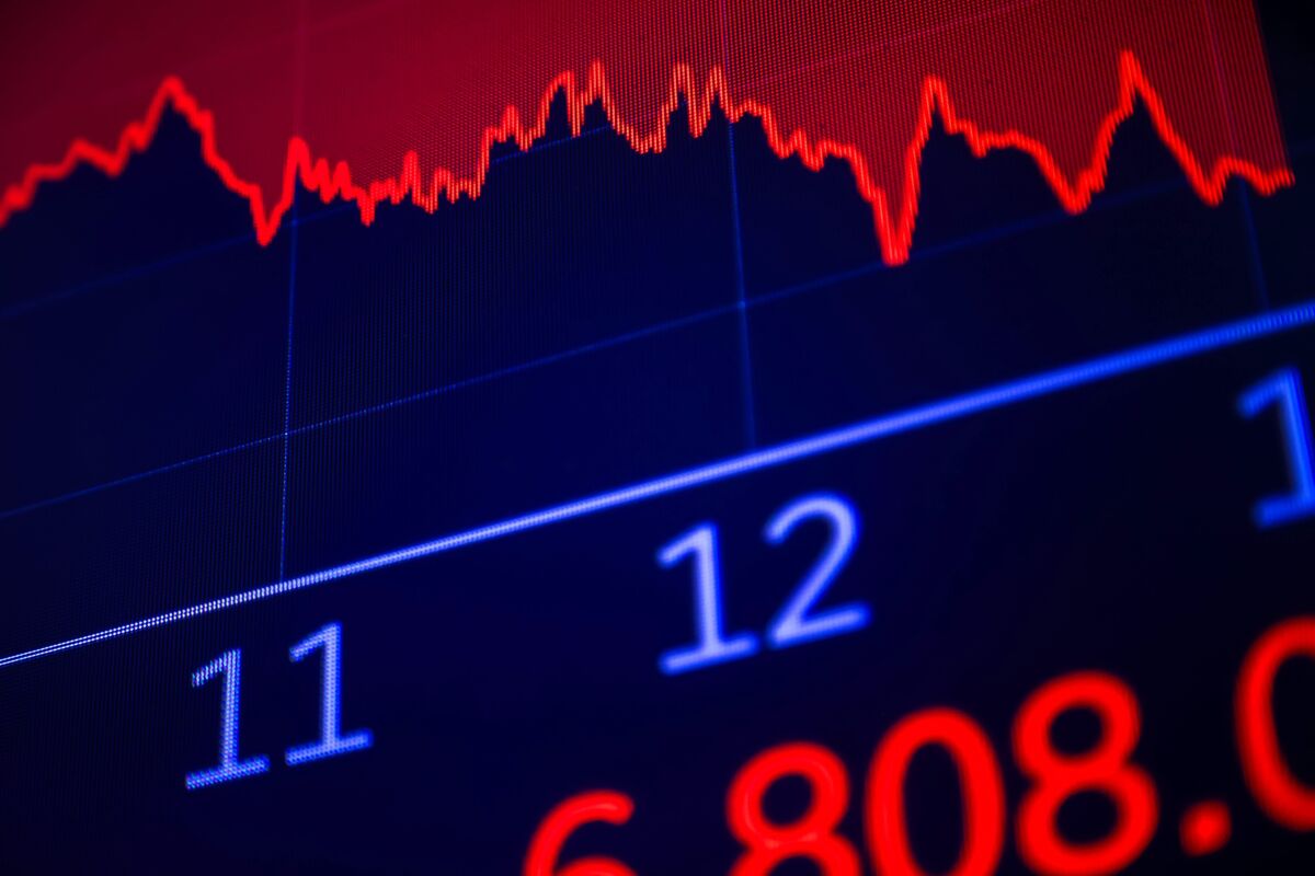 Global Stock Selloff Deepens on Valuation Concerns Global Stock Selloff Deepens on Valuation Concerns