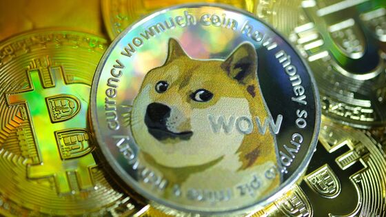 Crypto Mania Sends Doge Soaring, Crashes Robinhood Token Trading