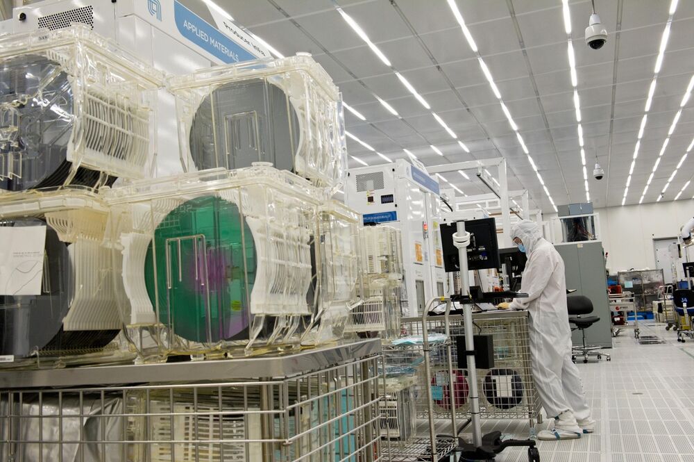 Applied Materials 300mm Wafer Manufacturing Plant