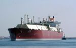 Qatari LNG carrier "Duhail" passes through the Suez Canal.