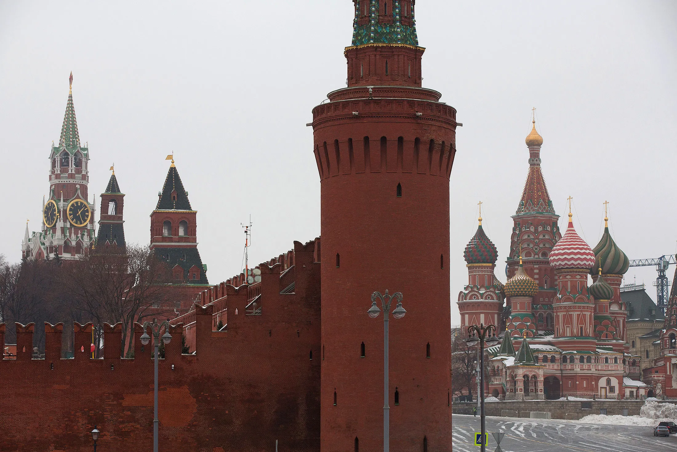 1479719172_KREMLIN