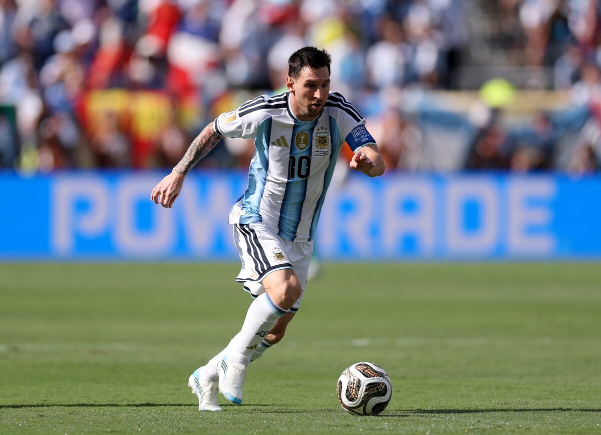 Messi Era Ends in Argentina as Star Retires After World Cup Loss