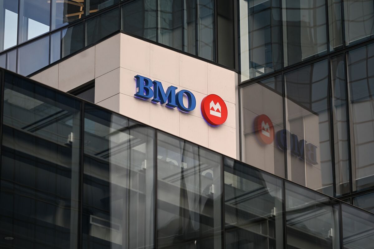 BMO’s Davis Sees Long Bond Heading Toward ‘Inevitable’ 6% Yield