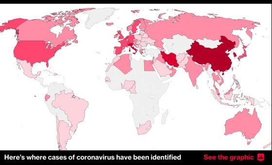 Saudis Halt Travel, Shut Schools; Iran Virus Cases Top 7,000