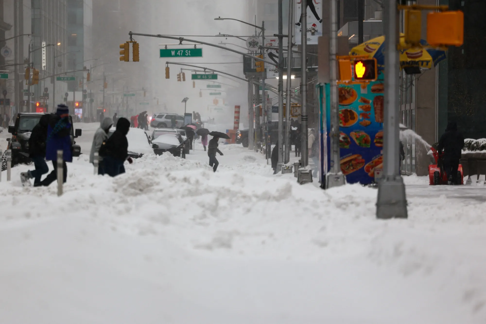 As weather betting grows on prediction markets, climate experts are debating whether it improves forecasts by aggregating knowledge or is simply a zero-sum game (Bloomberg)