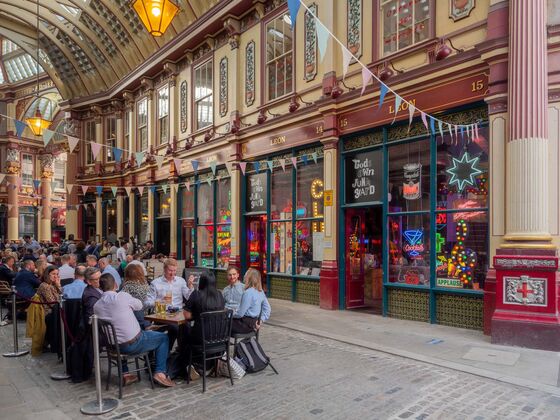 A Tour of the City of London Says Reopening Will Be No Big Bang