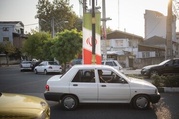 Iran-War And Life In Astaneh-ye Ashrafiyeh