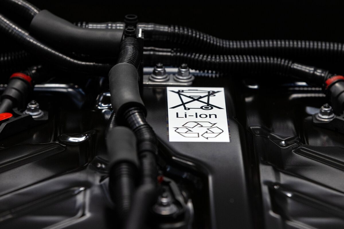 Europe’s Automakers Want More Openness in Shift to Cleaner Cars - Bloomberg