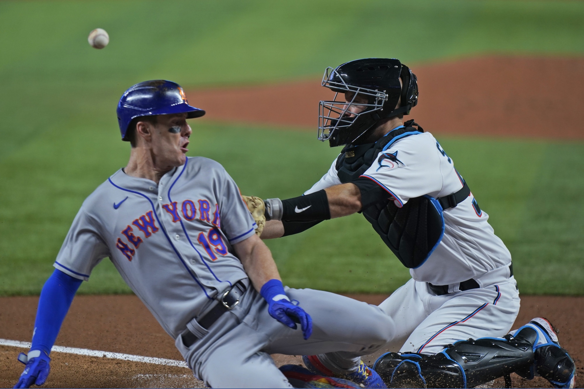 Brandon Nimmo drives in three as Mets defeat Marlins on Opening