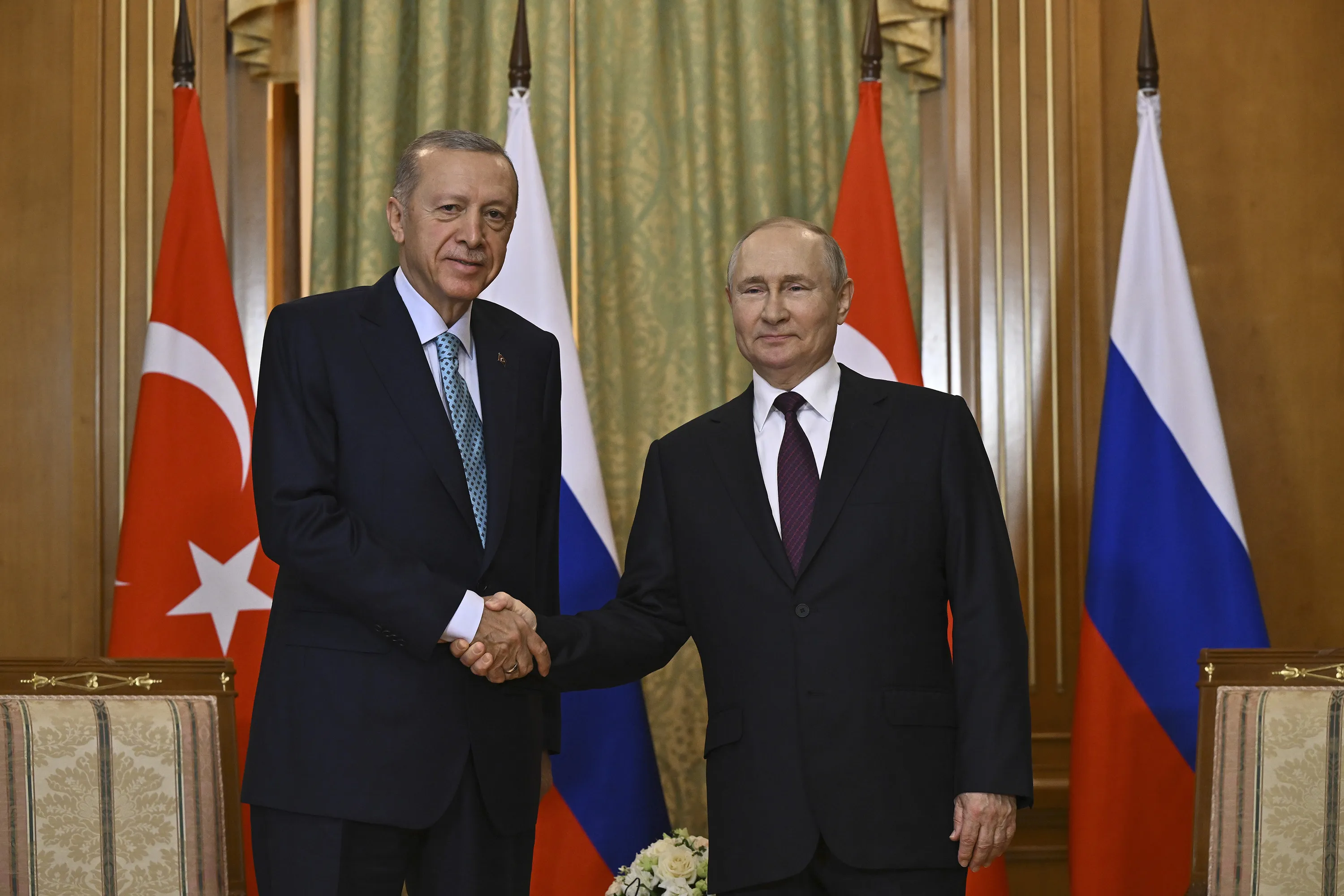 Vladimir Putin greets Recep Tayyip Erdogan&nbsp;in Sochi, Russia, on Sept. 4.&nbsp;