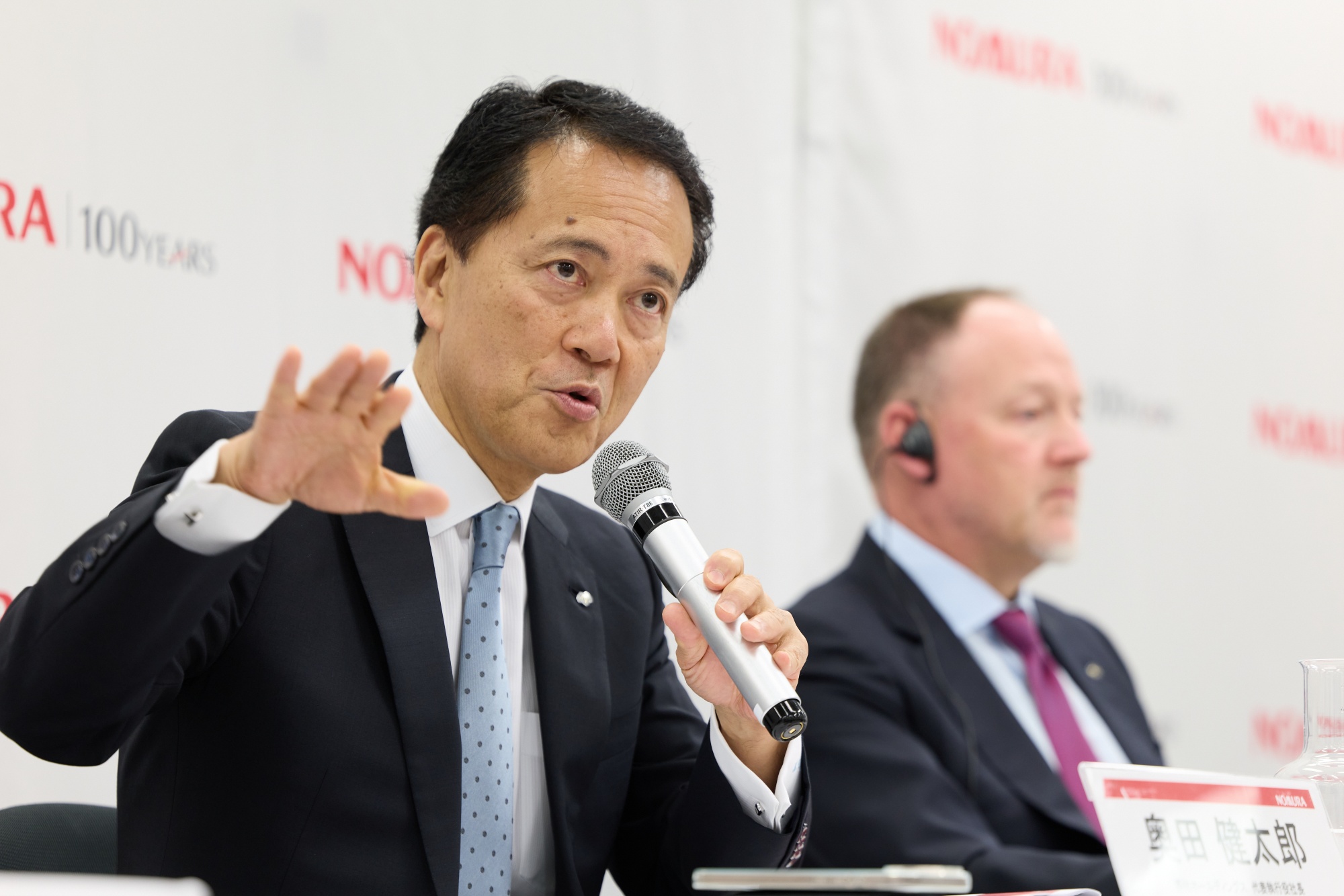 野村 野村HD社長の報酬16億円、歴代最高を更新－2期連続過去最高益で