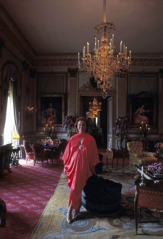 Actress and author Nadine de Rothschild, wife of Edmond Adolphe de Rothschild, in Geneva in May 1984.