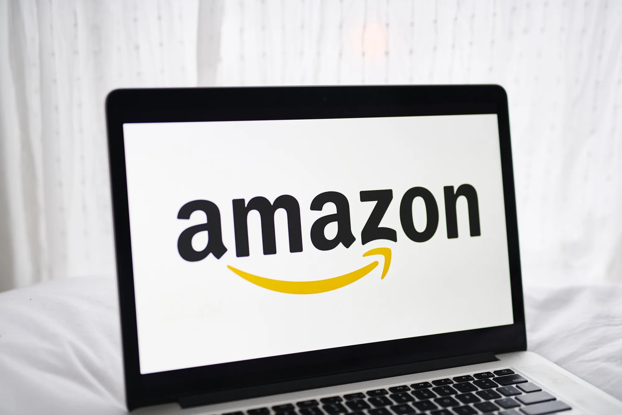 The move into Sweden comes at a time when Amazon.com Inc. is benefiting from an influx of consumers trying to avoid physical stores during the coronavirus pandemic.