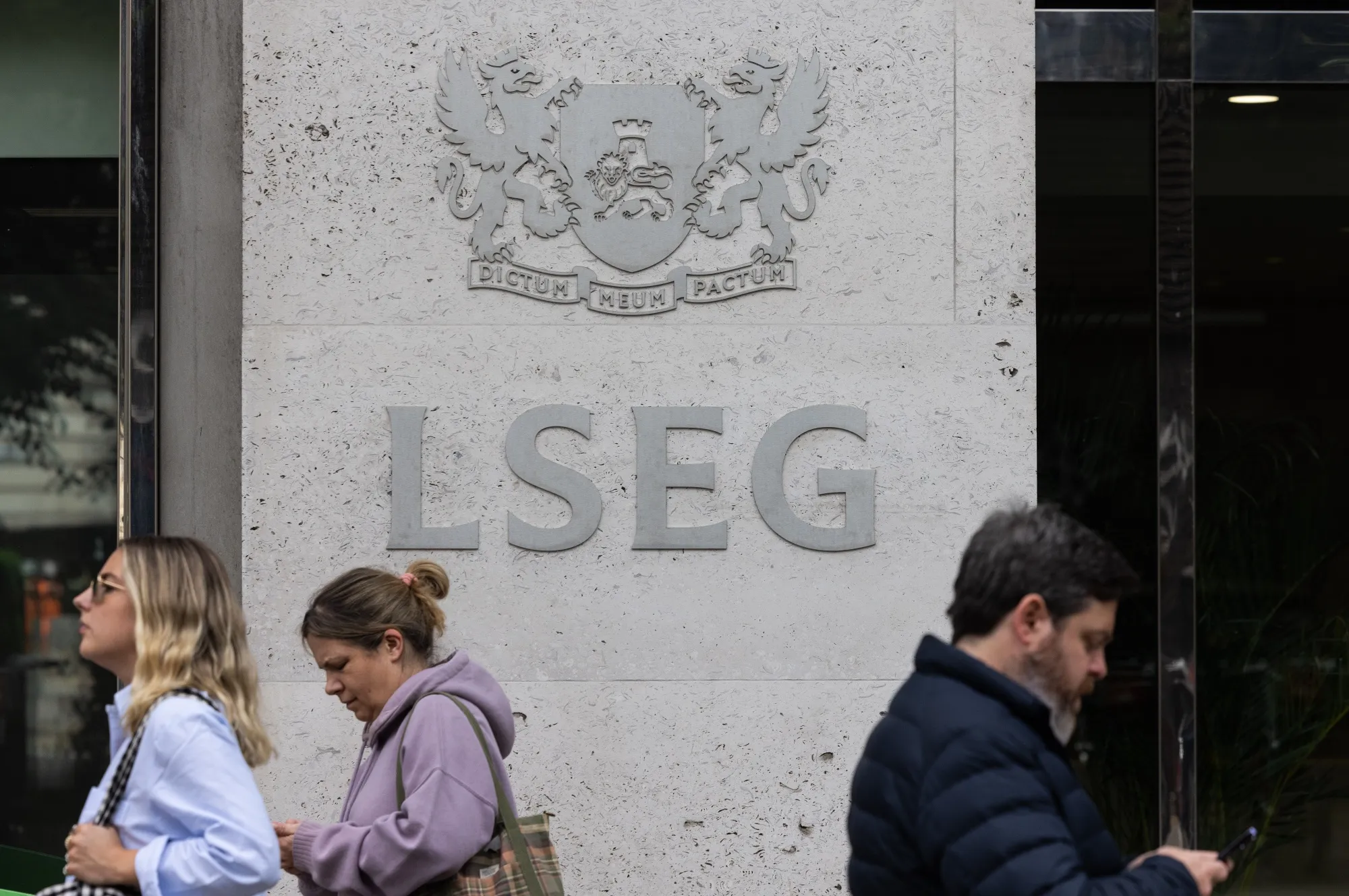LSE Bulking Season Bloomberg lse-bulking-season-bloomberg