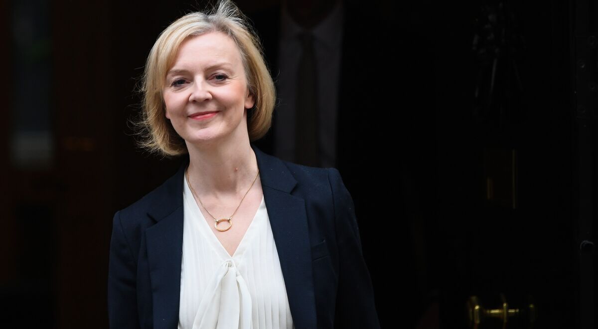 Liz Truss Faces Tory Rebellion If She Scraps Pledge On UK Pensions ...