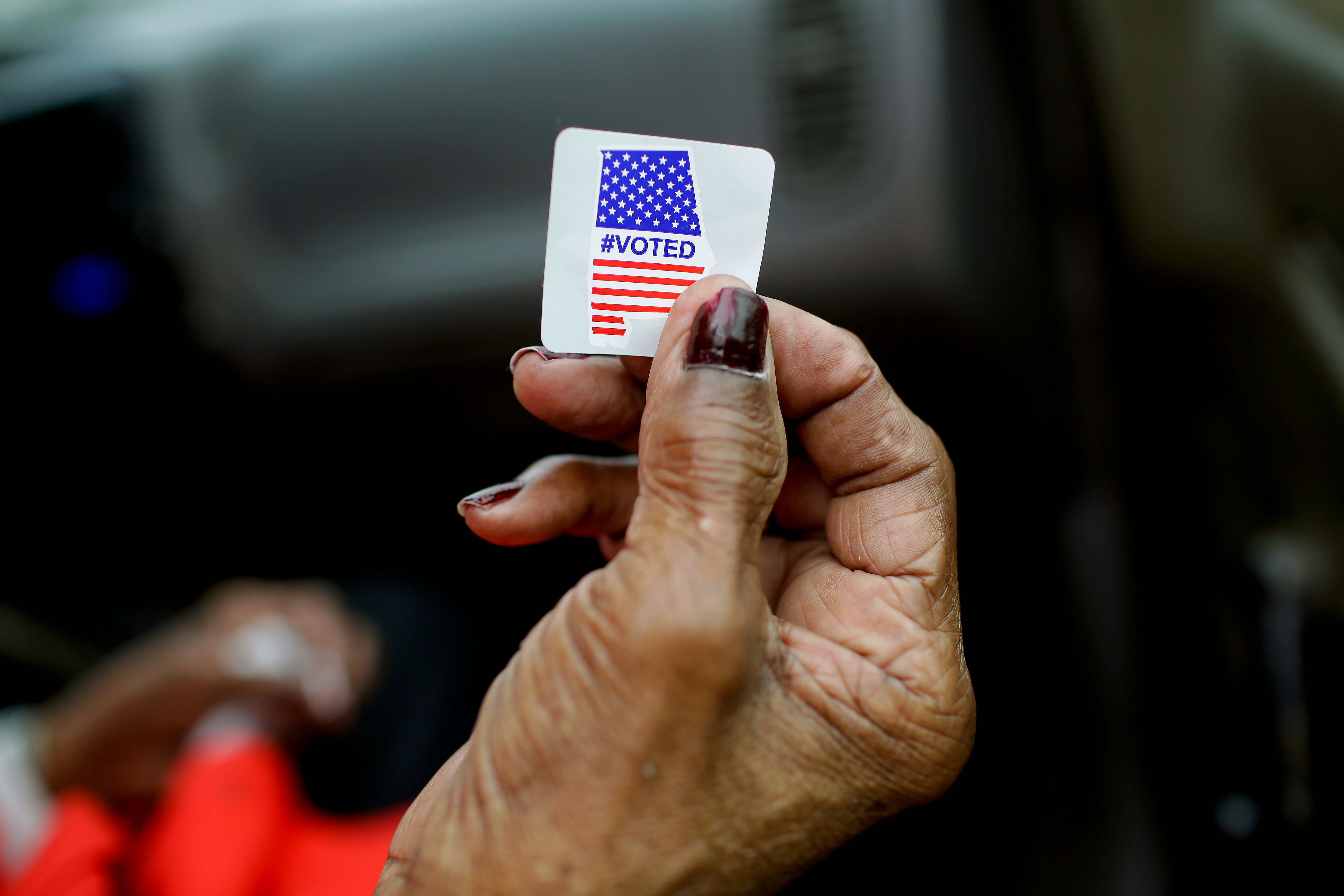 U.S. Supreme Court reinstates Louisiana's GOP-drawn electoral map