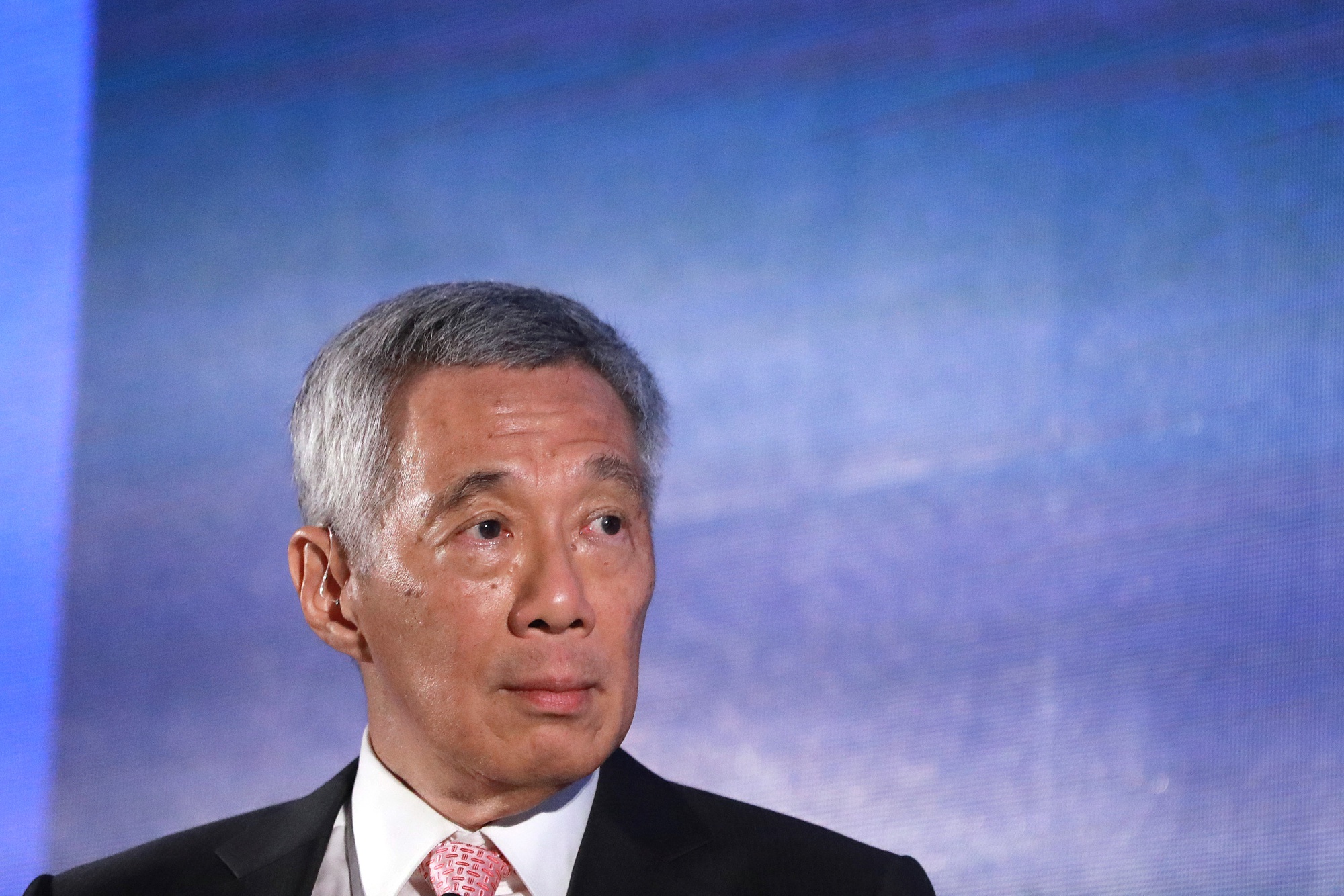 Singapore’s Lee Warns Nation is Facing ‘Very Grave Situation’ - Bloomberg