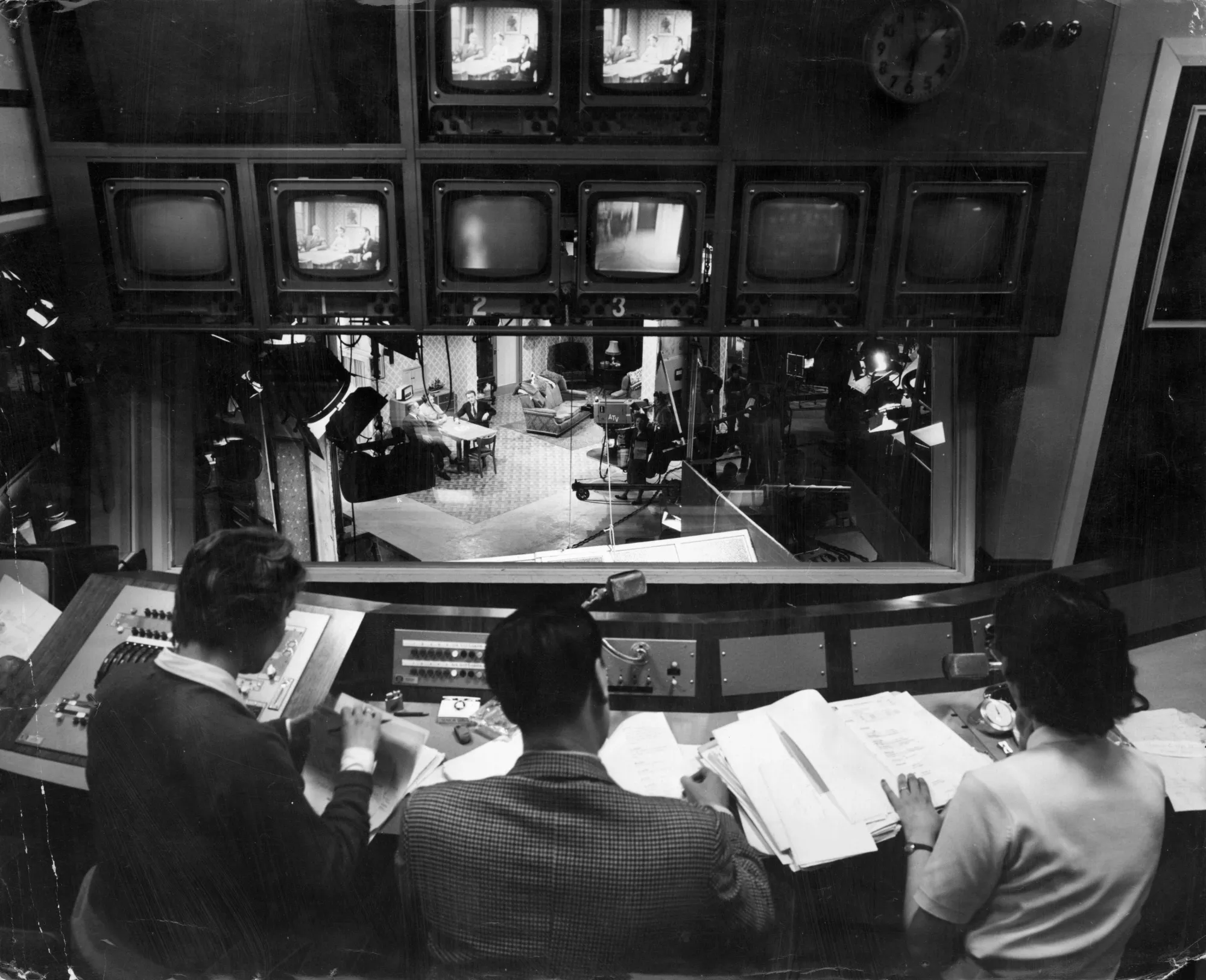 Live-streaming, the old-fashioned way.