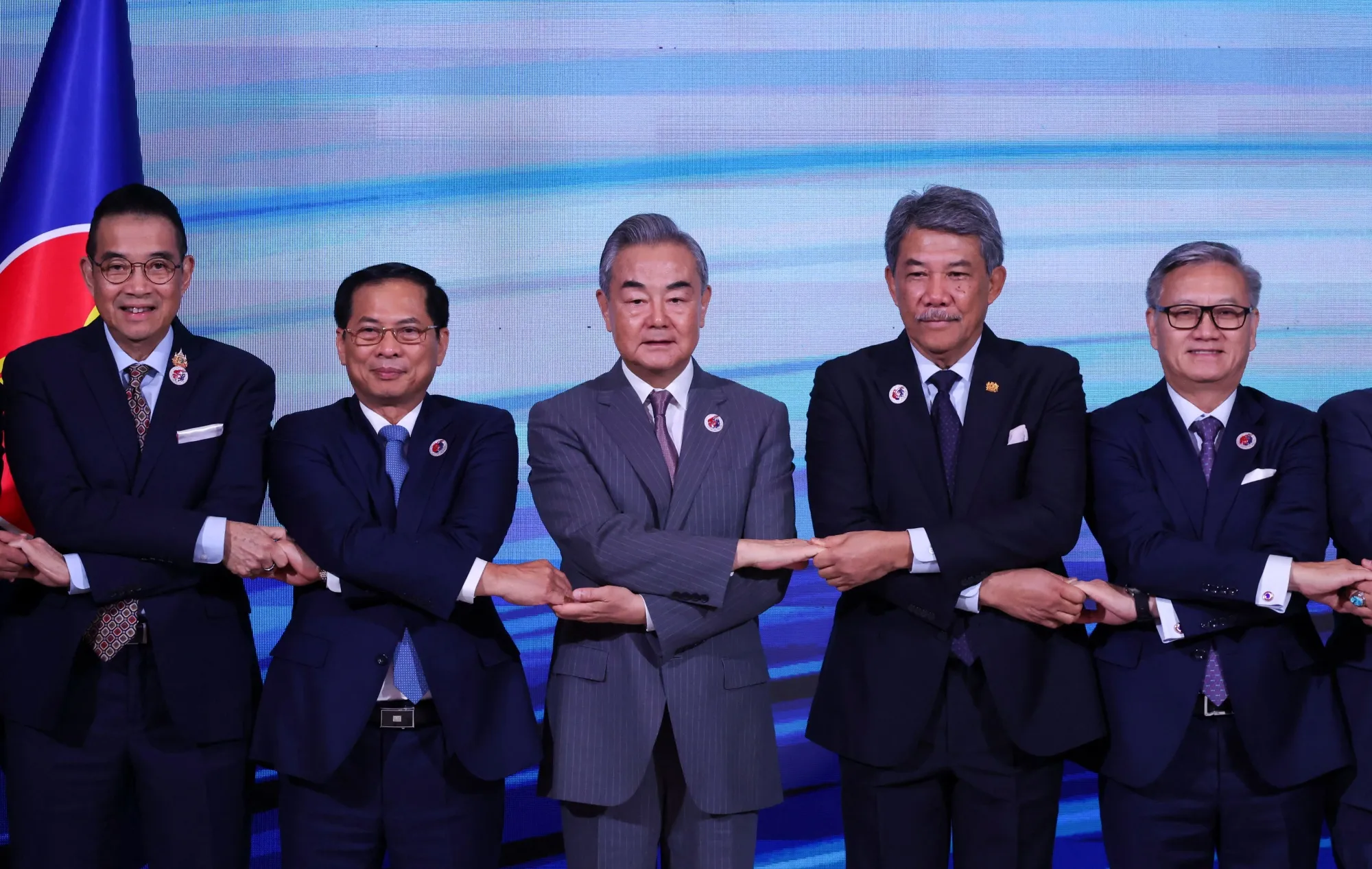 China Calls on Southeast Asia to Back Openness as Trump Tariffs