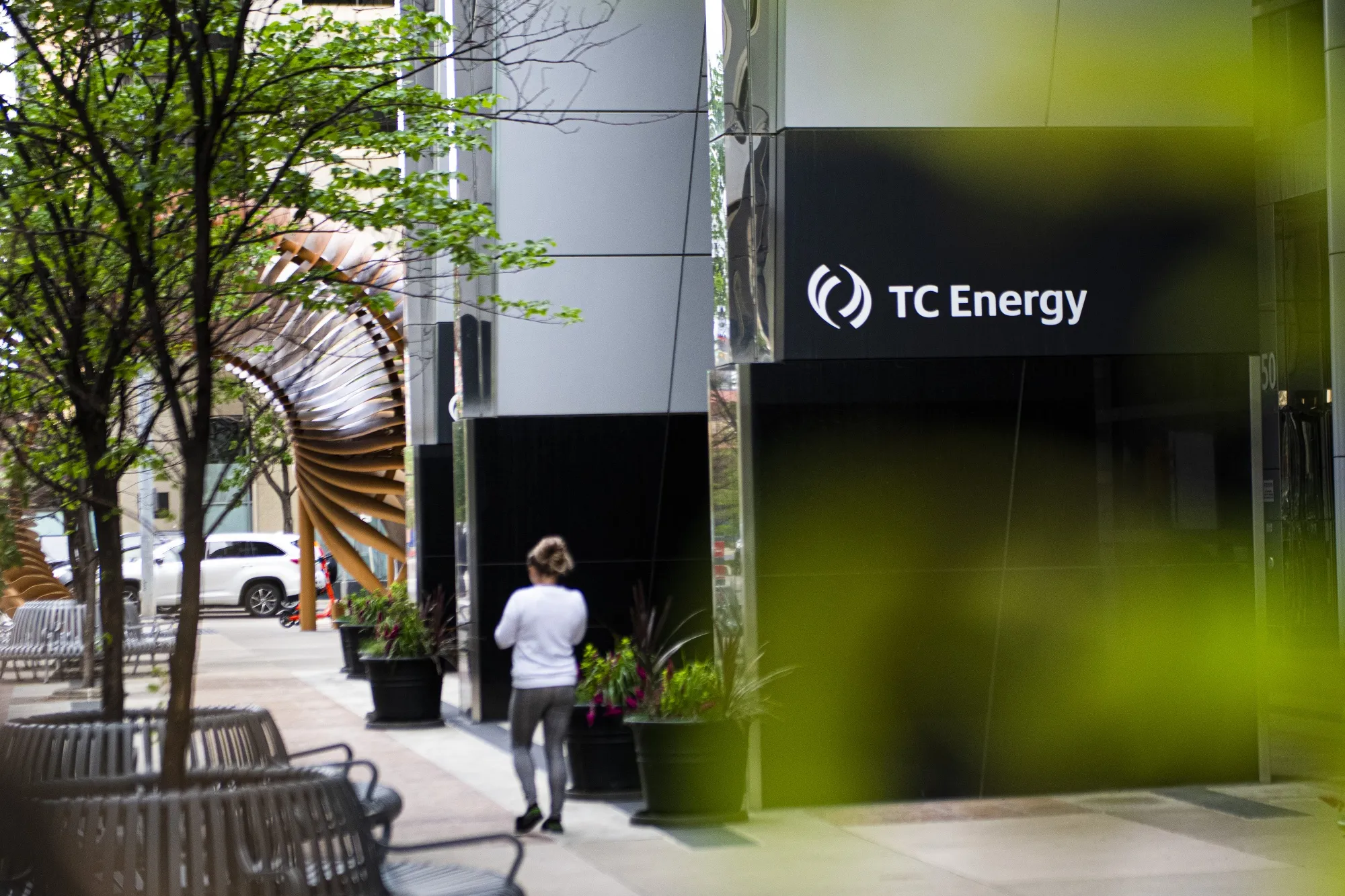 TC Energy (TRP) Shares Rise as Mexico Savings Reduce Capital Spending ...