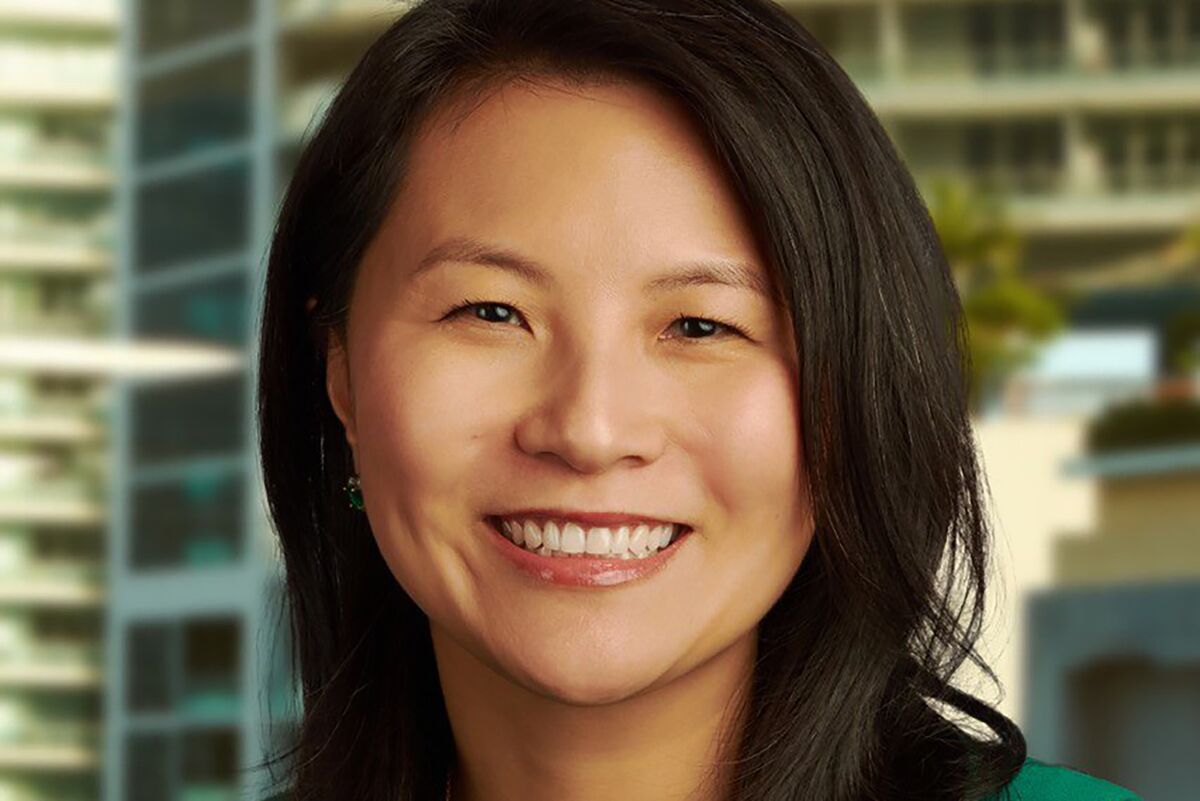 Former Bridgewater CEO Deputy Diana Zhang Joins Crypto Fund BlockTower