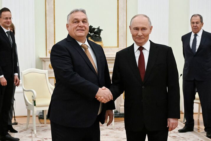 Vladimir Putin, right, and Viktor Orban in Moscow in 2025.