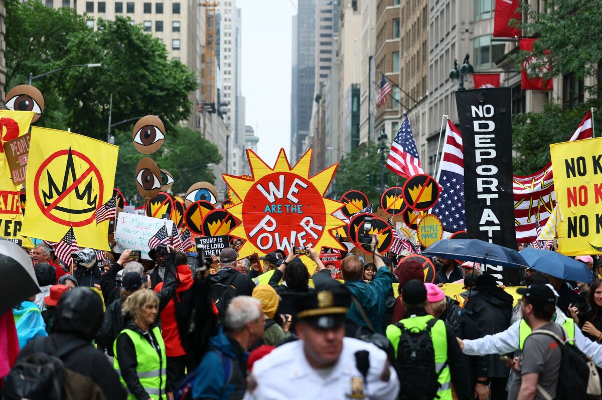 'No Kings' Rallies Are Just One Piece of the Puzzle