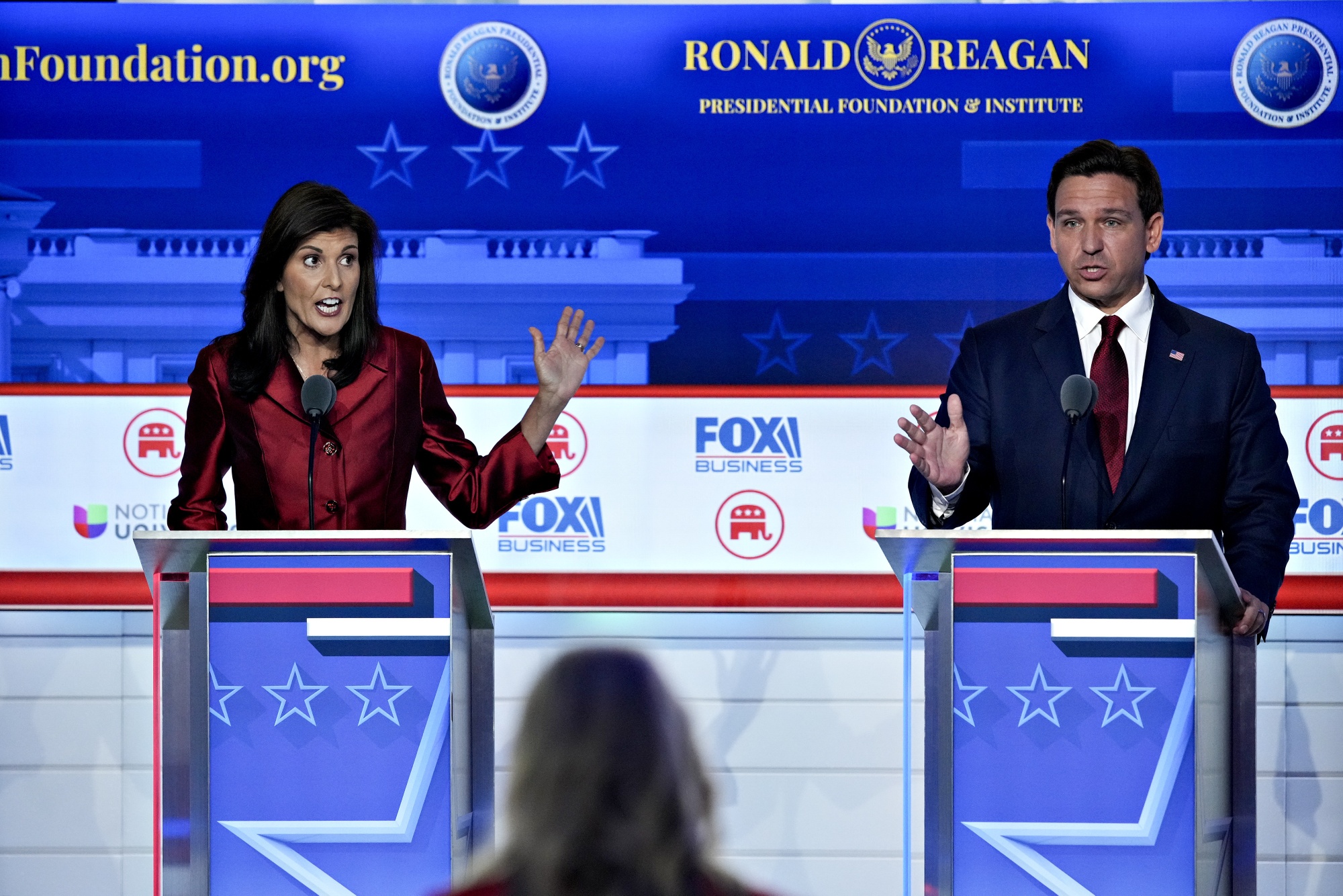 Republican Debate: Haley, DeSantis Face Off Absent Trump Before Iowa ...