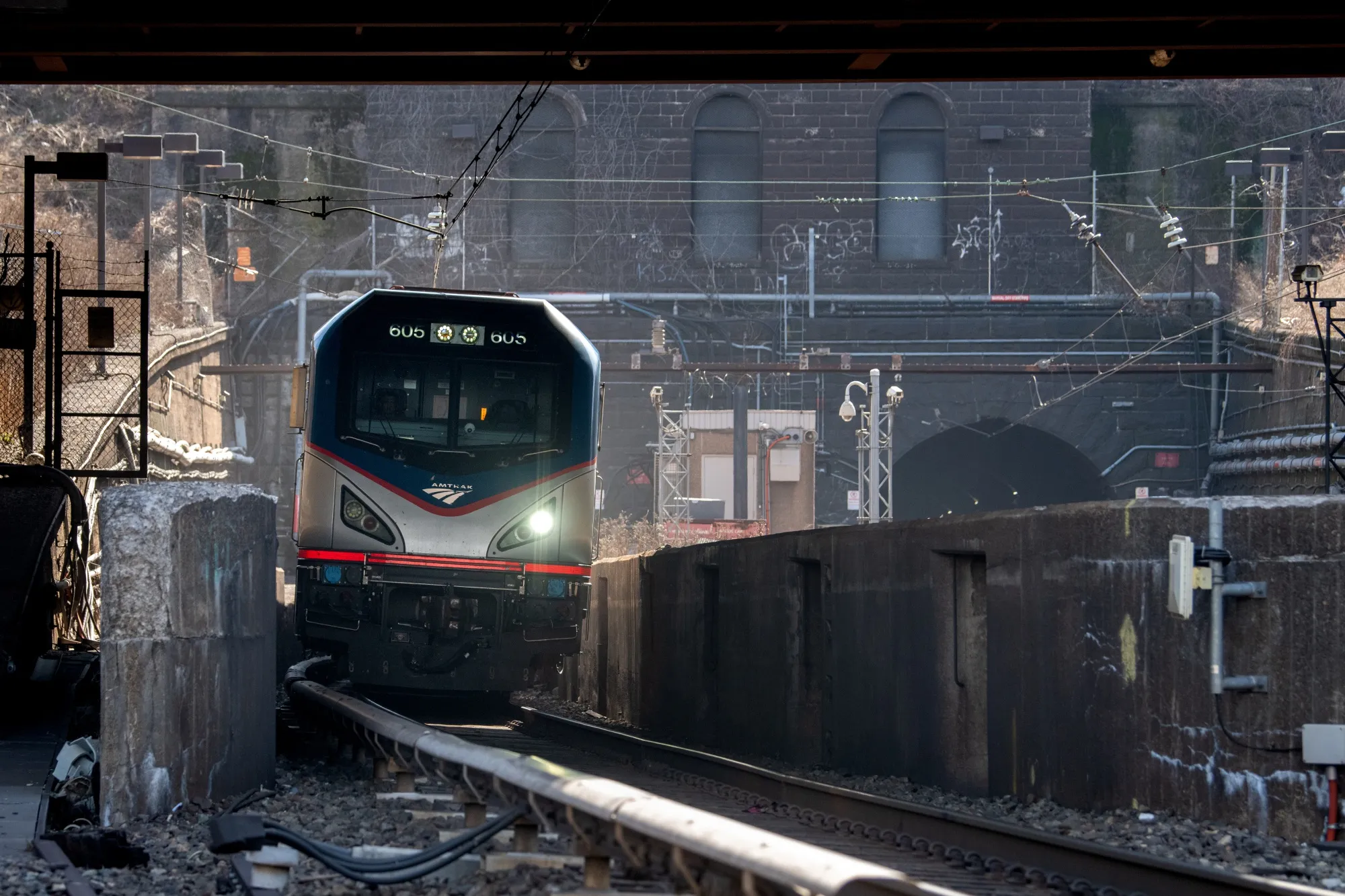 Commuter Trains As Hudson Tunnel Is Being Held Captive By Trump Without Plan B