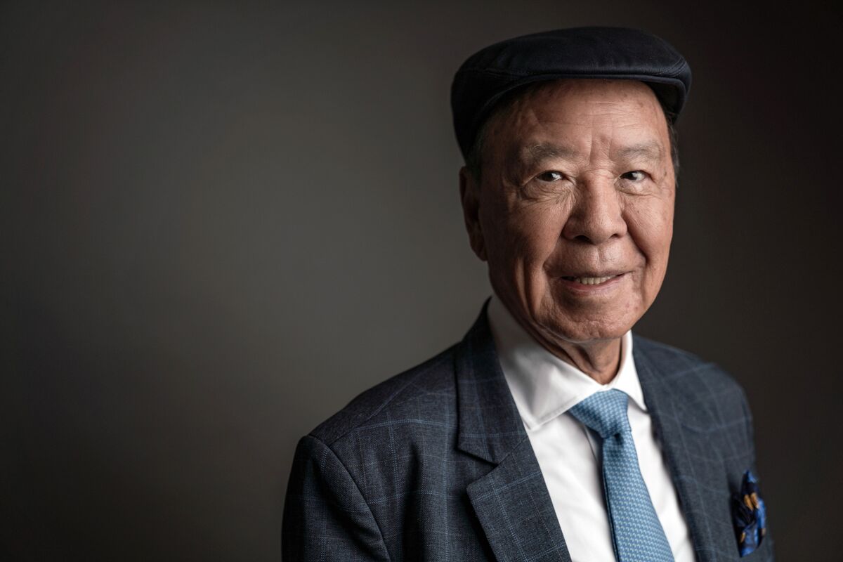 Macau Casino Tycoon Lui Che Woo Dies at 95