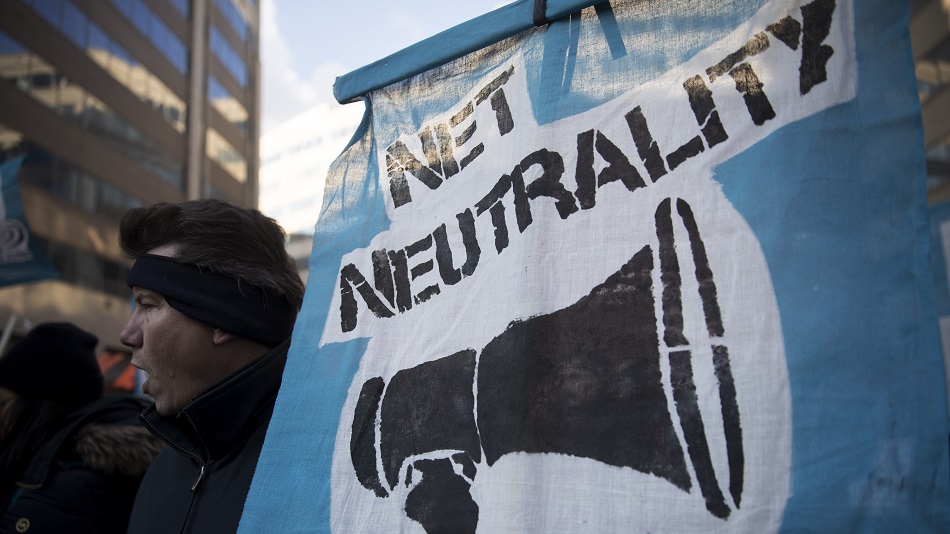 Watch FCC Aims To Reinstate Net Neutrality - Bloomberg